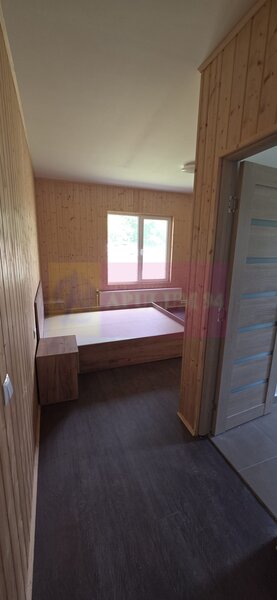 Casa de vanzare cu 4 camere in Brebu