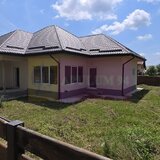 Casa de vanzare cu 4 camere in Brebu